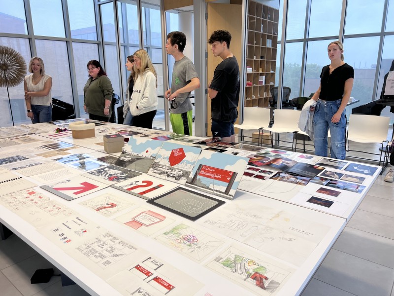 Scholars at the Vignelli Archives
